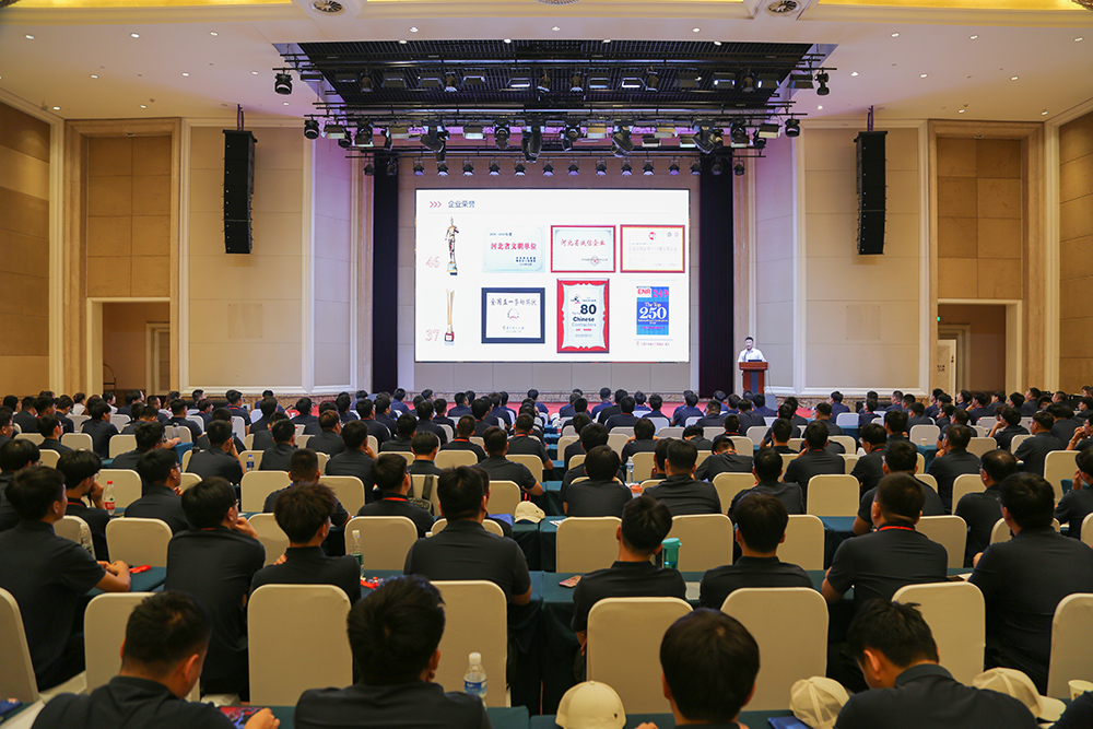 ������ѵ